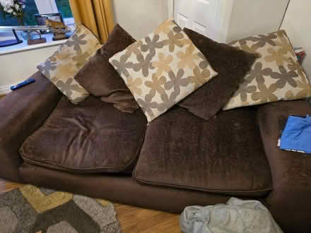 Photo of free Large 2 and 3 seater sofas (BD7 area) #2