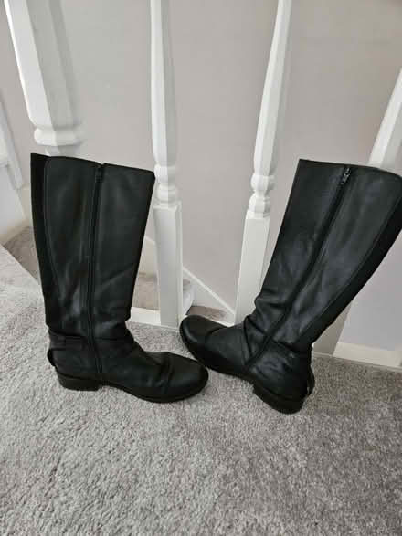 Photo of free Ladies boots (BR5) #3