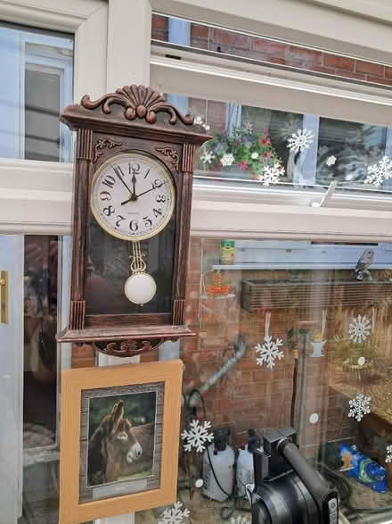 Photo of free Wall clock (EX2 hamilton avenue.) #2