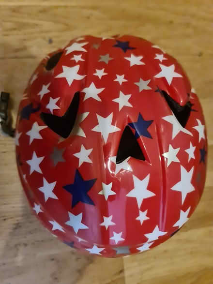 Photo of free Toddler cycle helmet (Batchwood/ New Greens AL3) #1