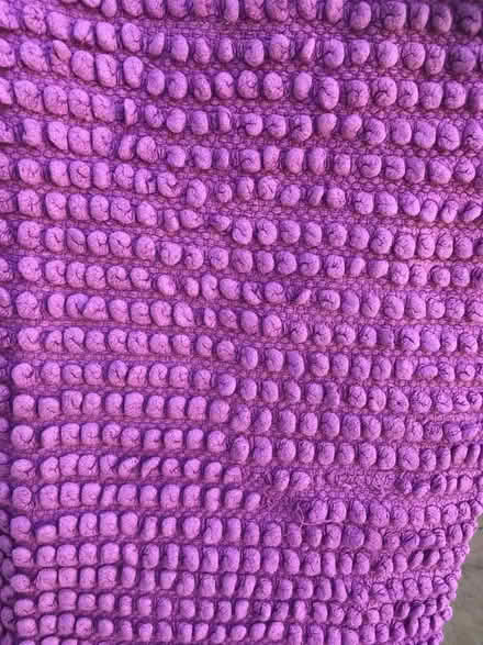 Photo of free Bath mat and hand towel (Jennyfields HG3) #2