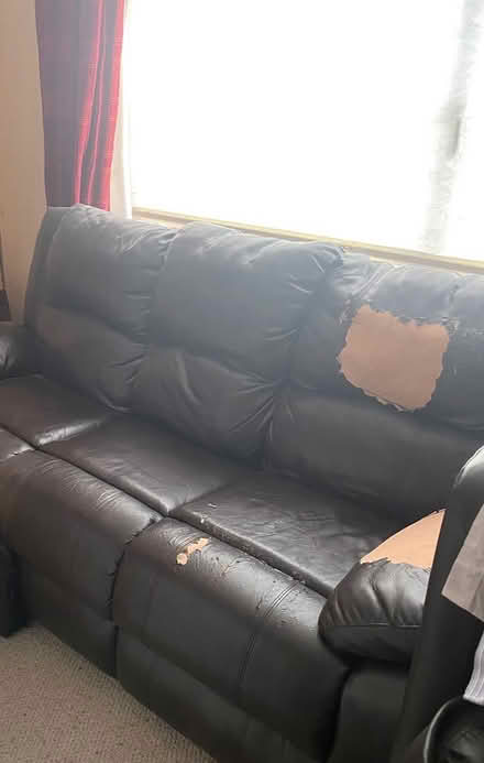 Photo of free Leather suite (Sandyford) #4