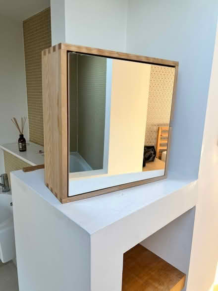 Photo of free Used bathroom cabinet (North Dulwich SE24) #2