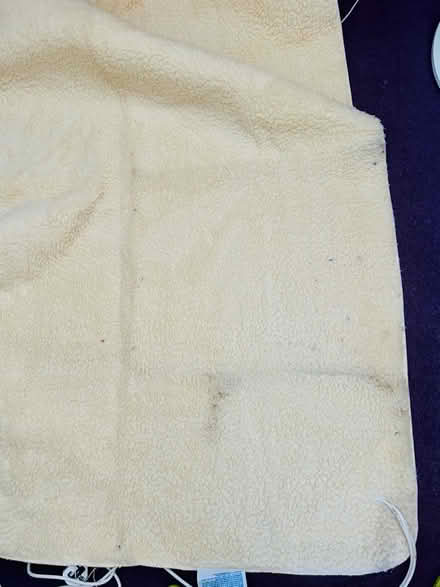 Photo of free Electric blanket. RM13 8TP (Rainham) #2