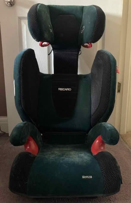 Photo of free Car seat (Motspur Park KT3) #2
