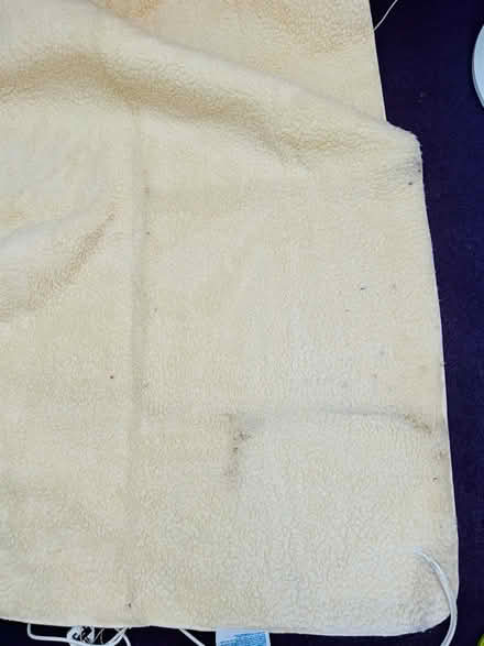 Photo of free Electric blanket. RM13 8TP (Rainham) #3
