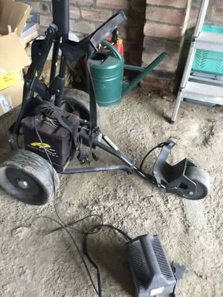 Photo of free Electric golf caddy (Baberton EH14) #2