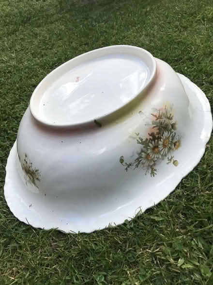 Photo of free Large (cracked) ?garden feature bowl (Braintree CM7) #4