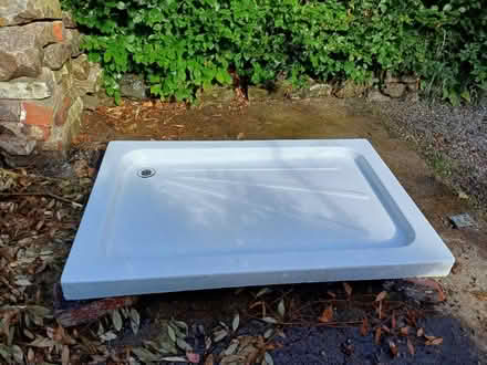 Photo of free Shower tray (LA9) #1