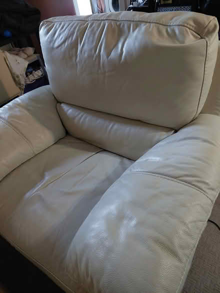 Photo of free Wall hugger electric armchair (Waterlooville PO7) #2
