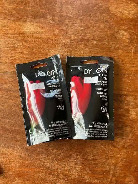 Photo of free Fabric hand dye (Cliff Hill CV34) #1