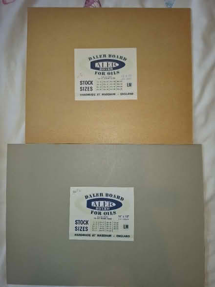 Photo of free Daler Board for oils (Worcester Park KT4) #1