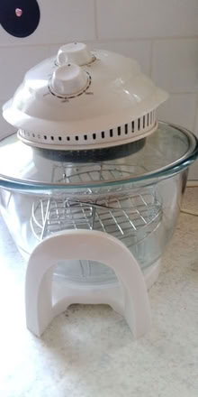 Photo of free Halogen oven (Edgeside) #1