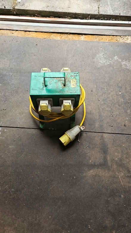 Photo of free 4 port 110v splitter (Fordoun) #1