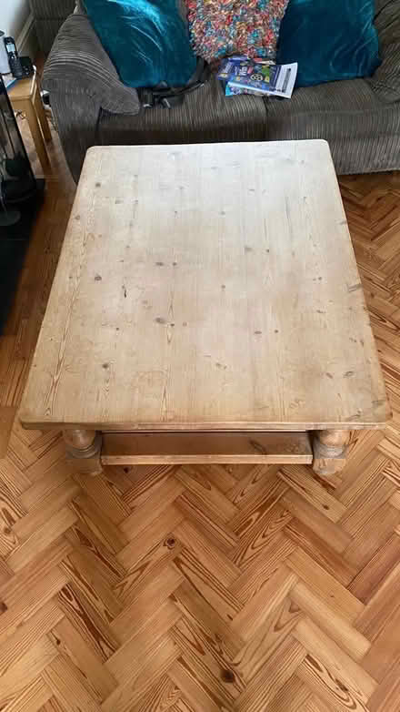 Photo of free Large coffee table (Belmont Close Uxbridge UB8) #3