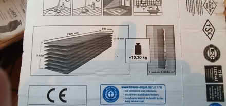 Photo of free laminated flooring (Presteigne LD8) #2