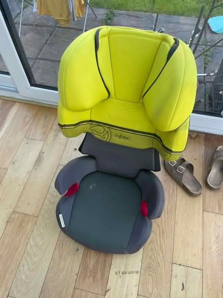 Photo of free Cybex car seat 15kg-36 (UB7) #3