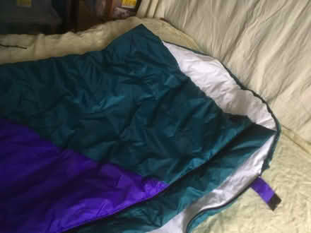 Photo of free Sleeping bag (Jennyfields HG3) #2
