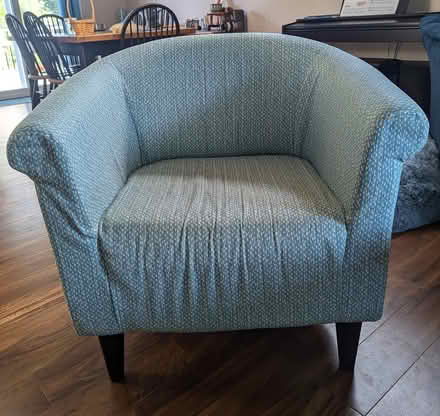 Photo of free Chair (Frederick) #1