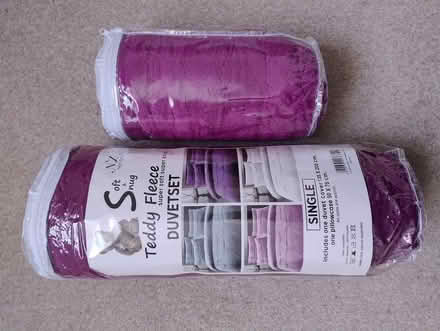 Photo of free Teddy fleece single duvet set (Broughton MK10) #1