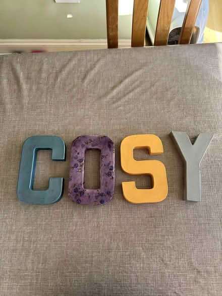 Photo of free Cardboard lettering ‘cosy’ (Widmer End HP15) #1