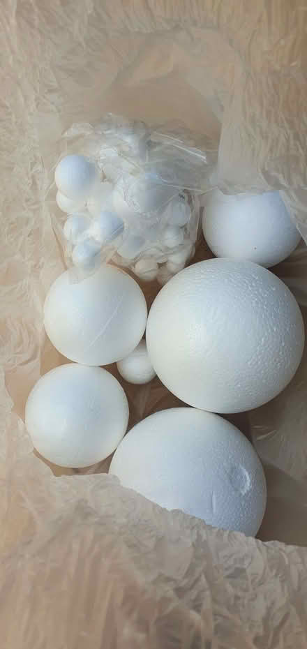Photo of free Polystyrene balls (Woosehill RG41) #1
