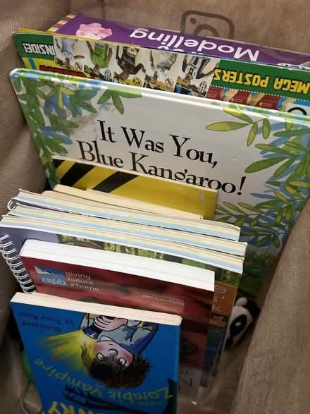 Photo of free Bag of kids books, craft, games (Aylestone LE2) #2