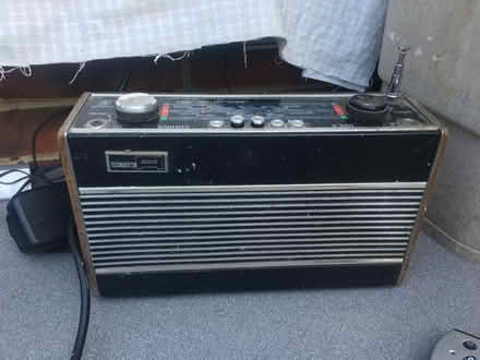 Photo of free old Roberts radio (CT10) #1