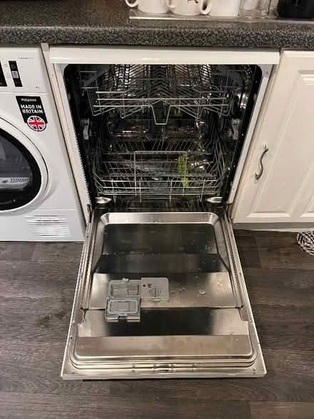 Photo of free Smeg dishwasher (Vale LA1) #2