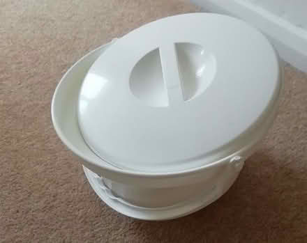 Photo of free Camping toilet inner bucket (Winchcombe GL54) #1