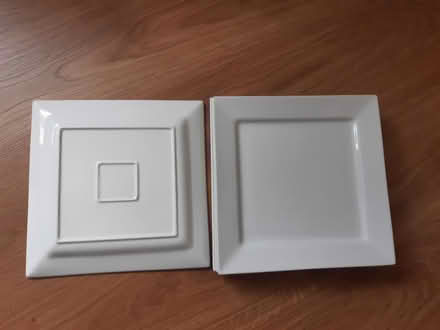 Photo of free 4 plates (BD18) #2