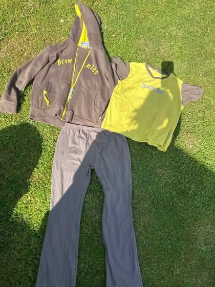 Photo of free Brownies Uniform 9-10 (Potters Bar EN6) #1