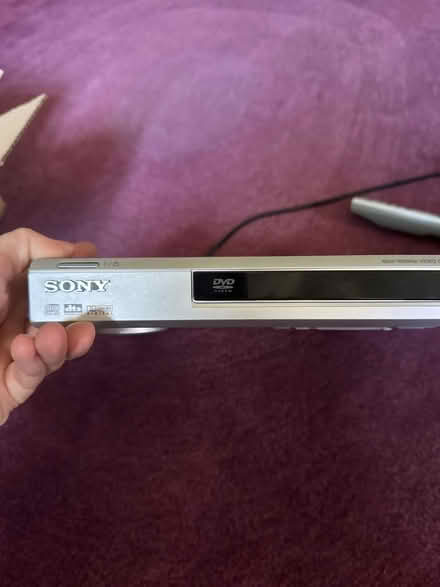 Photo of free Sony DVD Player & Remote Grey (Potters Bar EN6) #2