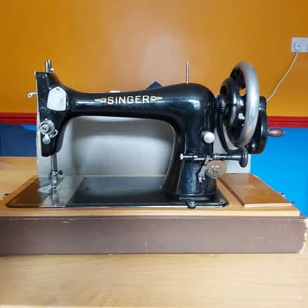 Photo of free Old manual sewing machine (NE39 Victoria Garesfield) #1