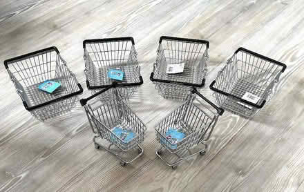 Photo of free miniature shopping baskets/trollies from m&s (Spondon DE21) #1