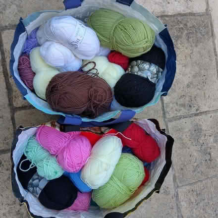 Photo of free Yarn (Battledown GL52) #1