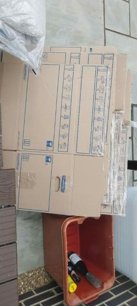 Photo of free 6 packing boxes, pre used (Wokingham RG41) #1