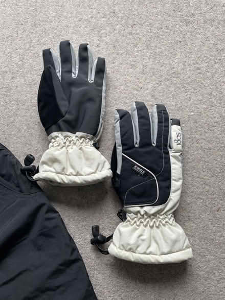 Photo of free Ladies ski wear (Allithwaite LA11) #3