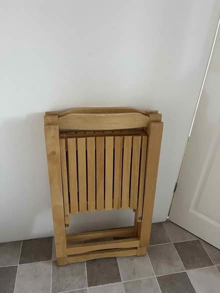 Photo of free Foldable dining table with 4 chairs (Barnes SW13) #4