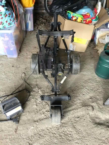 Photo of free Electric golf caddy (Baberton EH14) #1