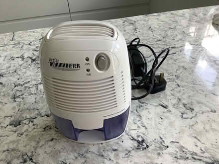 Photo of free Small dehumidifier (Herne Hill SE24) #1