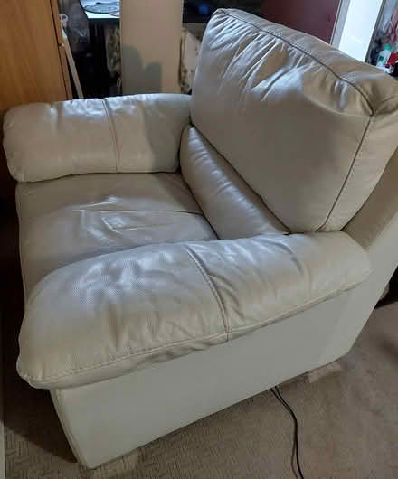 Photo of free Wall hugger electric armchair (Waterlooville PO7) #3
