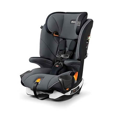 Photo of Car seat or booster for a 5yr old (Sighthill) #1