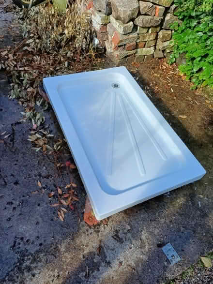 Photo of free Shower tray (LA9) #2