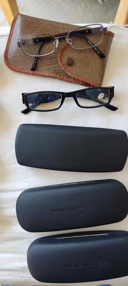 Photo of free Reading glasses and frames (Sandilands CR0) #4