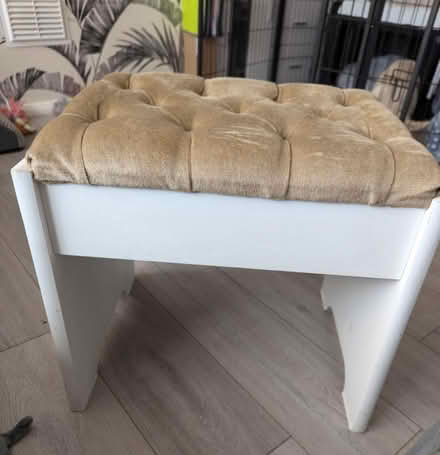Photo of free Dressing table stool (Chessington KT9) #3