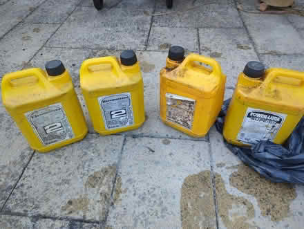Photo of free 2 stroke oil (ME15) #1