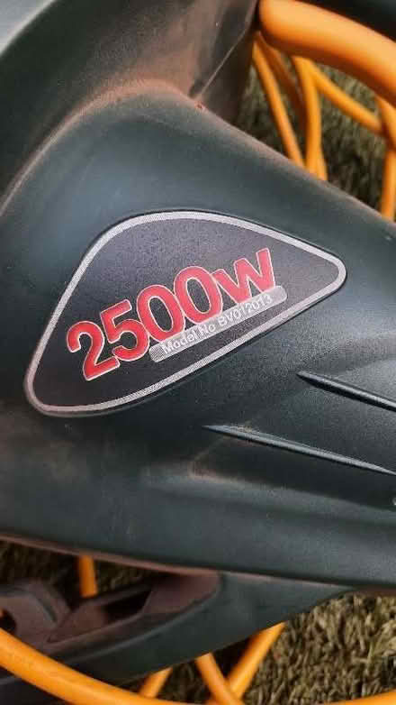 Photo of free Leaf blower (Ashford TW15) #2