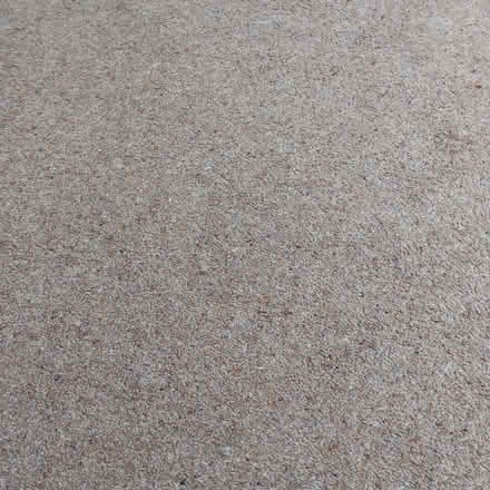 Photo of free Carpet Pieces in Excellent Condition (Slyne-with-Hest LA2) #1