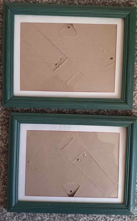 Photo of free small pic frames for 7x5 photos (Forest Hill OX33) #1